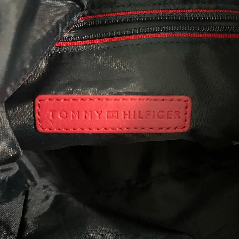 Tommy Hilfiger Shoulder Bag
